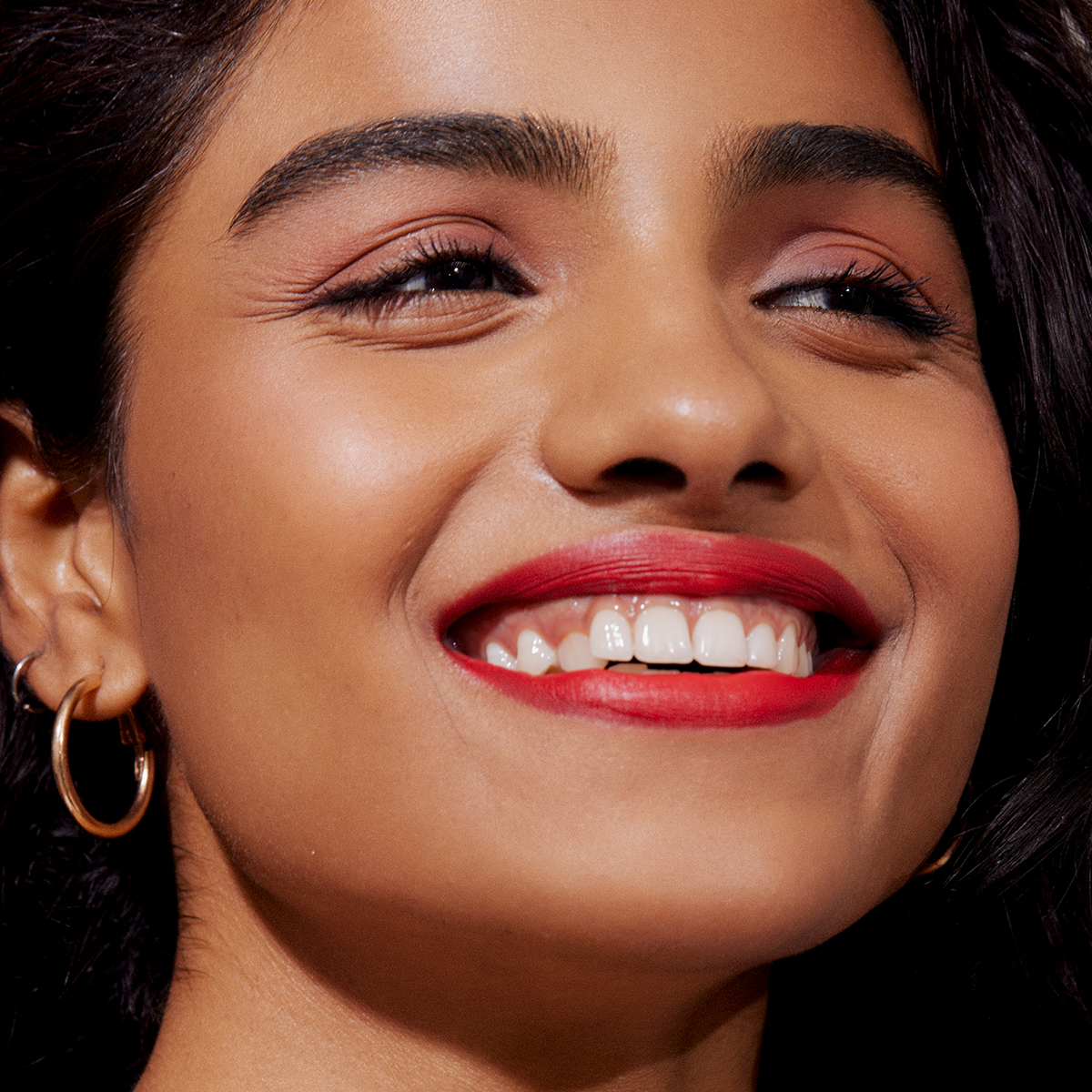 Soft Matte Long Stay Lipstick 08 Red Dahlia - Image 3