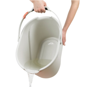 Measuring Cleaning Bucket with Angled Markings and Mop Clip